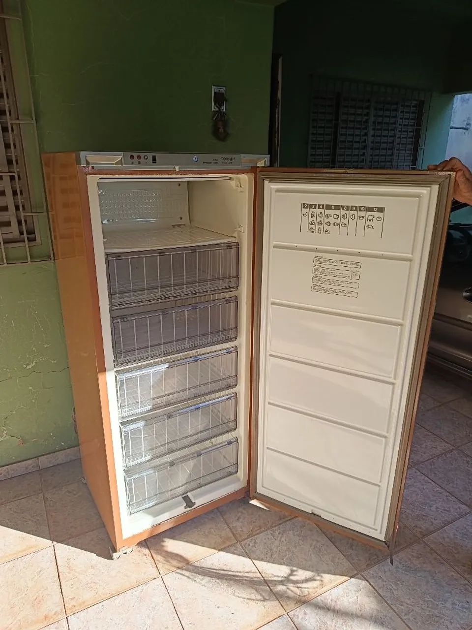Freezer 220v - Foto 3