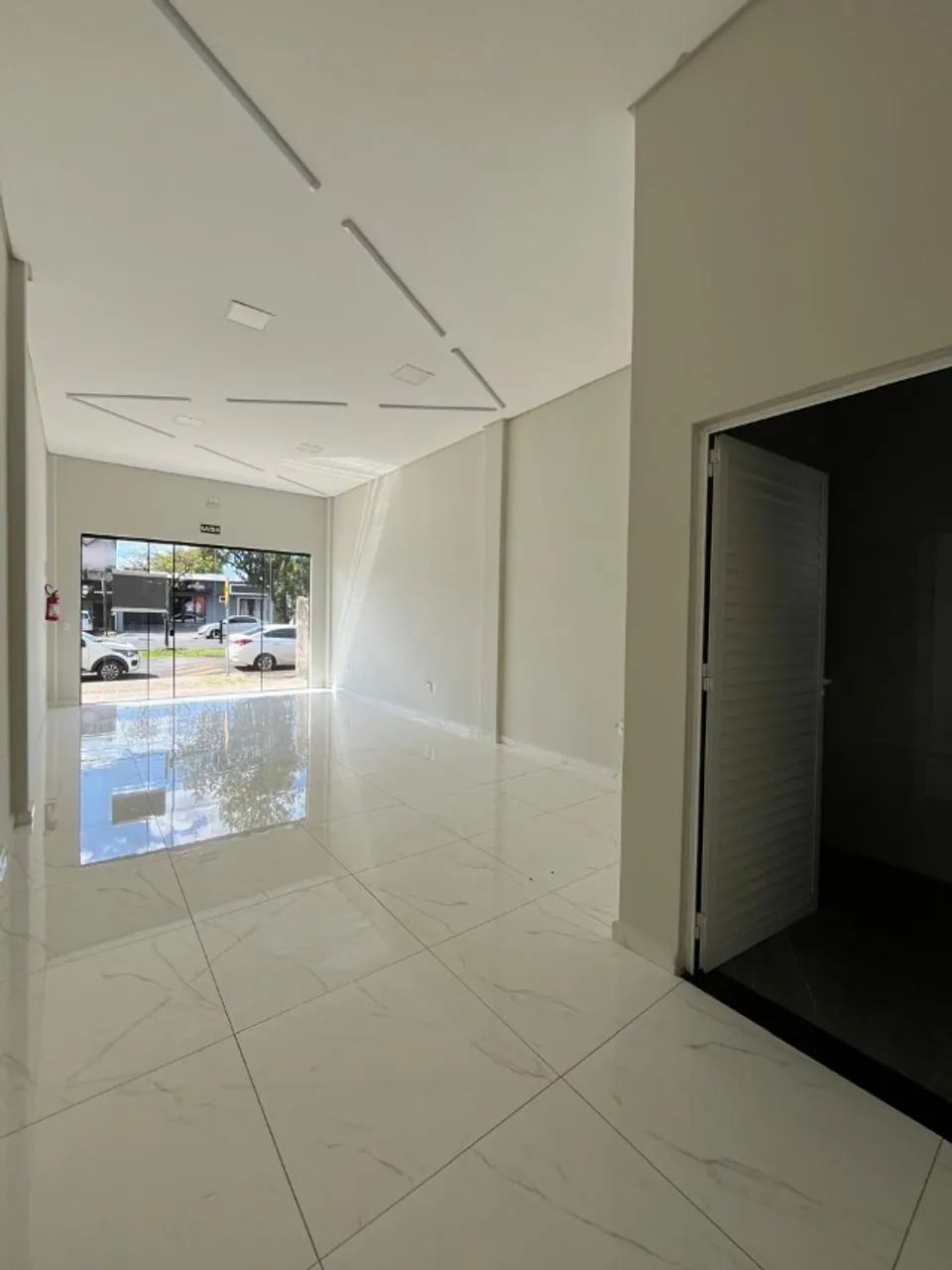 SALA COMERCIAL NA REGIÃO DA VILA A - Foto 3