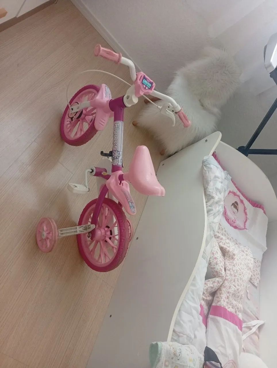 Bicicleta infantil menina 