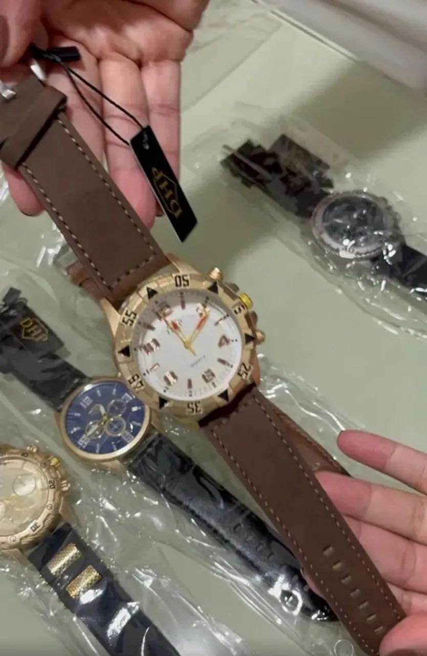 Kit com 5 relógios com pulseira de couro + caixa de inox - Foto 5