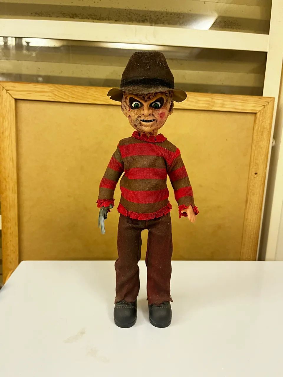 Boneco Freddy Krueger Living Dead Dolls Mezco 2009 Com Caixa - Foto 4