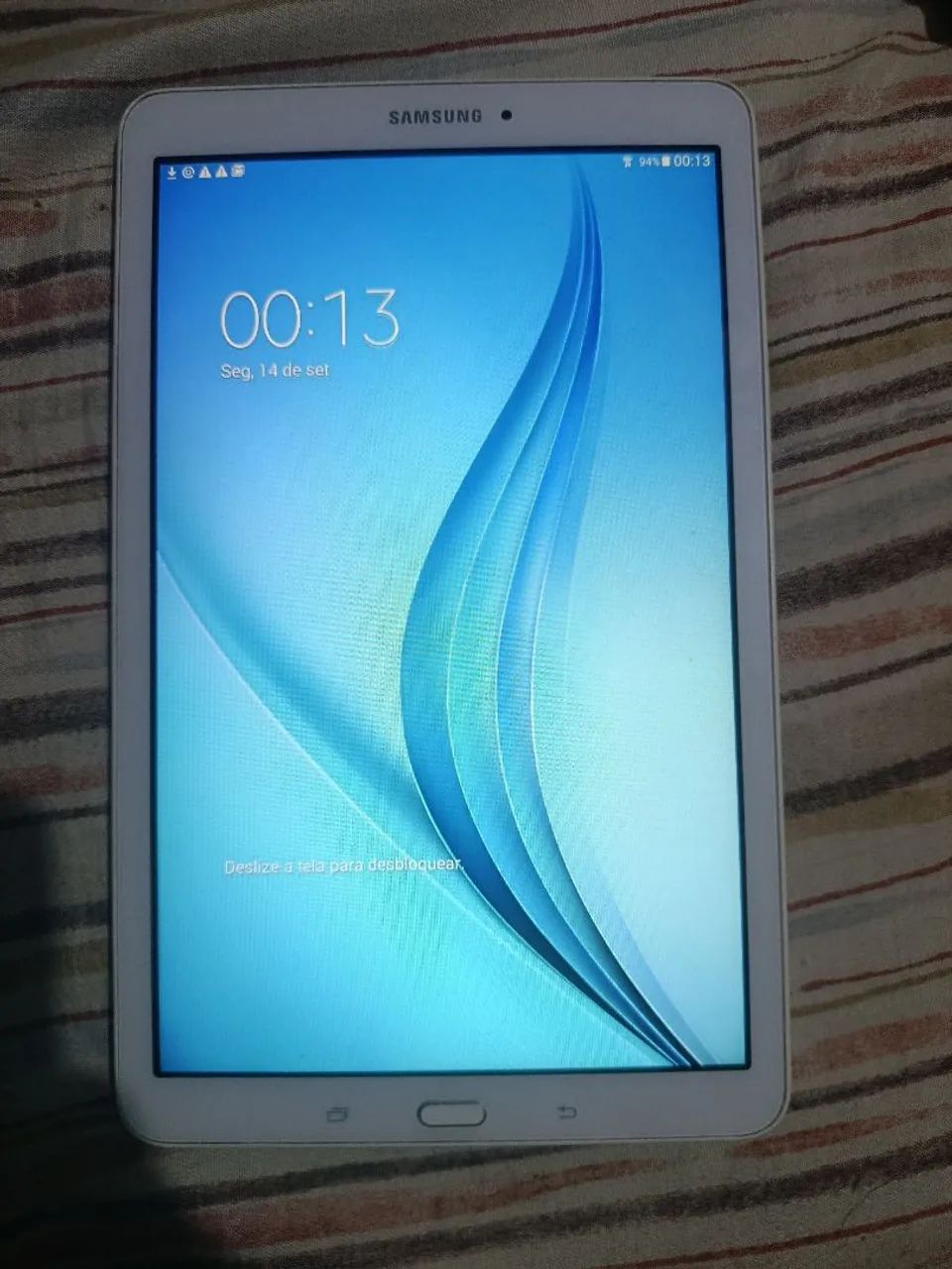 Tablet Samsung Galaxy Tab E Usado (LEIA DESCRIÇÃO) - Foto 2