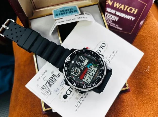 海月 Citizen Windsurf D060 Black Zero na Caixa Anos 80 Época do