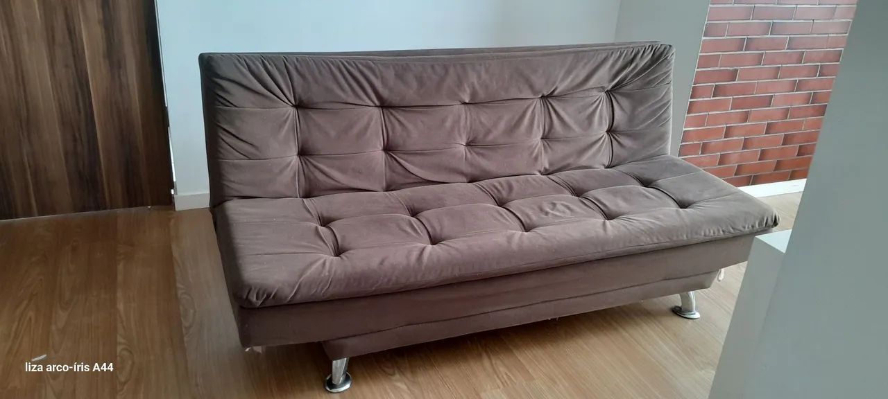 Vendo sofá cama em ótimo estado.