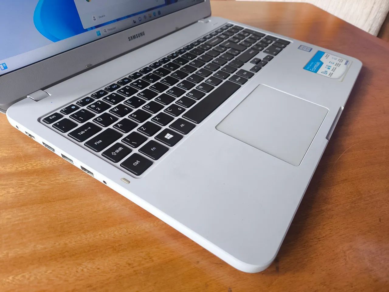 Notebook Samsung i3 (7th), SSD M2 + HD, Windows 11, tela de 15.6 polegadas - Foto 4