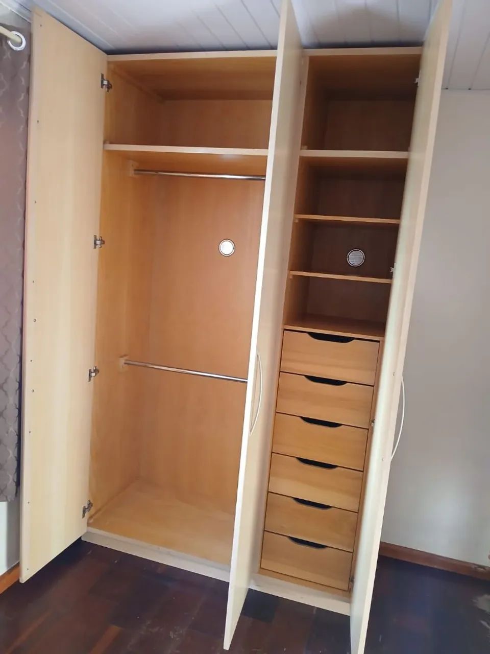 Guarda roupa de solteiro  - Foto 3