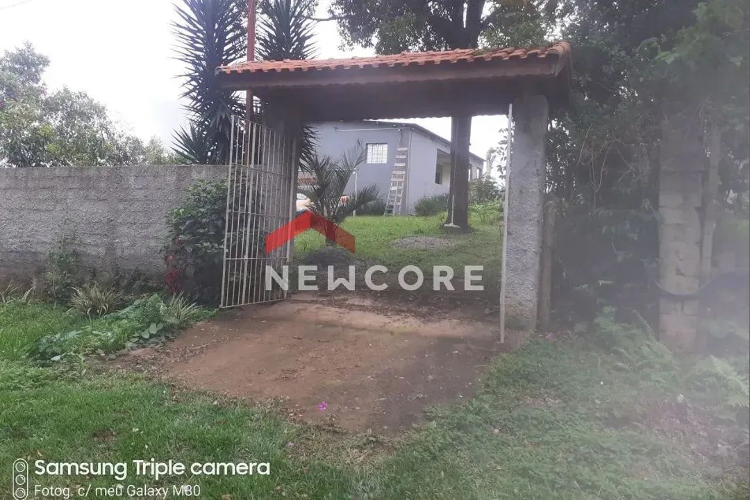 Chácara em Rua Cambui - Dos Borges - Embu-Guaçu/SP