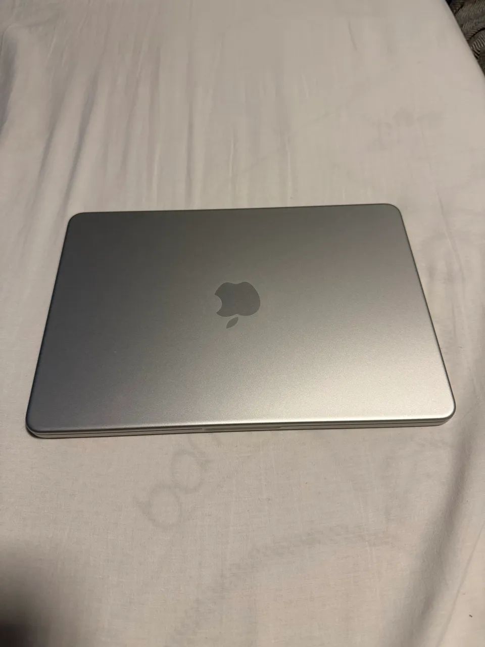 MacBook Neo 256GB Prateado - Foto 2