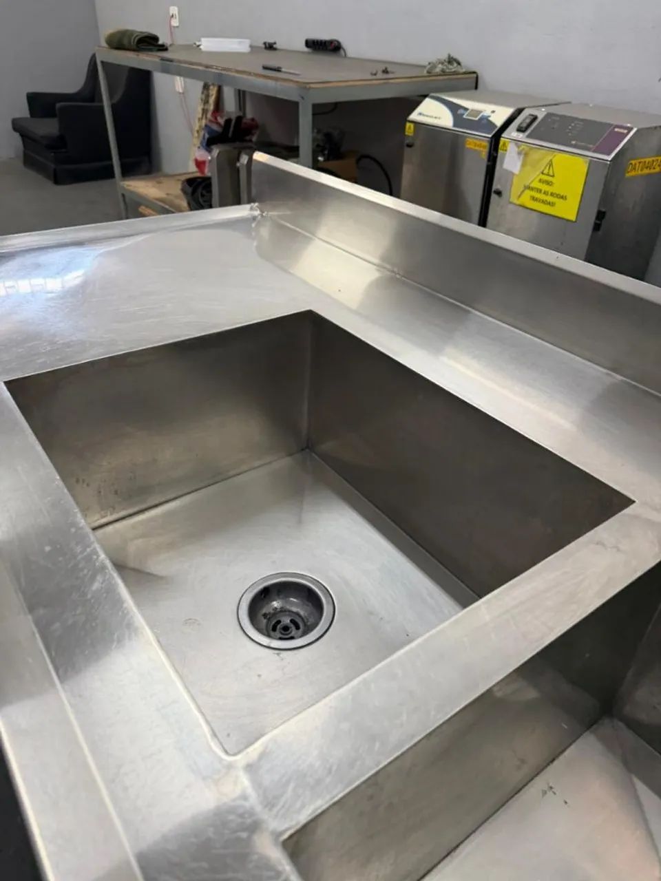 Mesa Inox 3 Cubas 2,40* - Foto 2