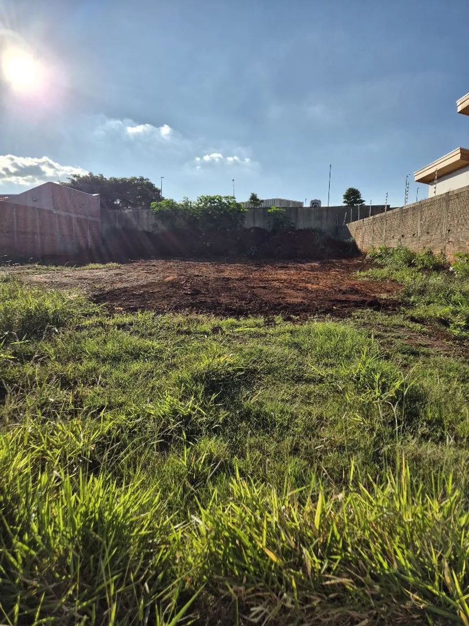 Vende-se terreno 300m² (Terras de Treviso) - Foto 3