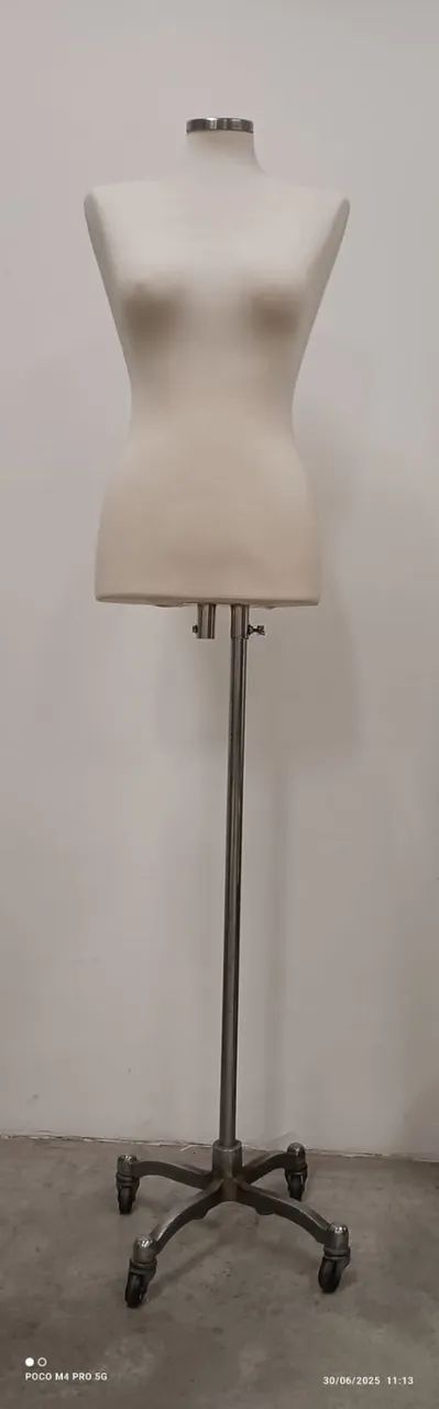 Manequim Feminino Busto - Foto 3