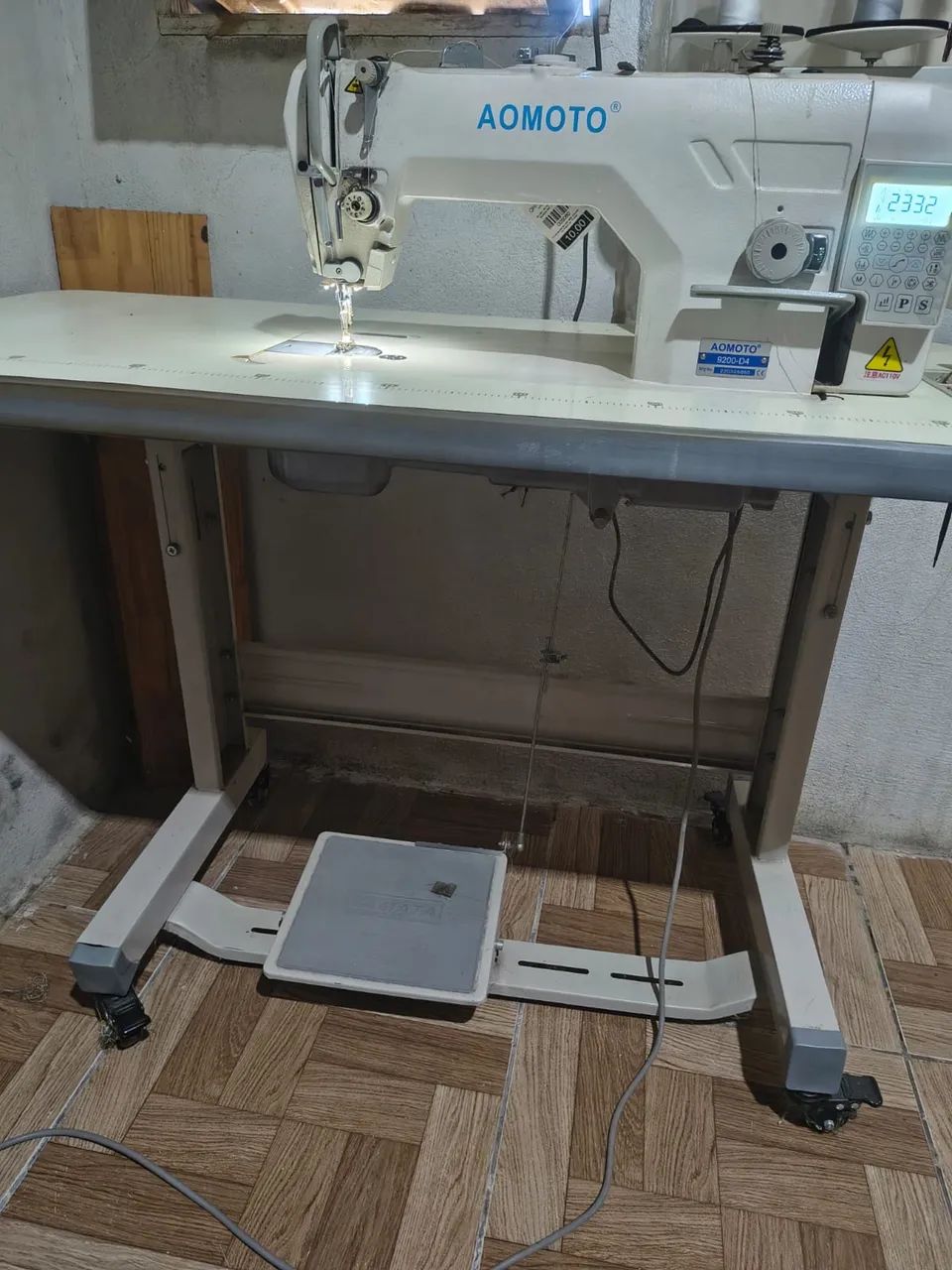 Máquina de costura eletrônica  - Foto 2