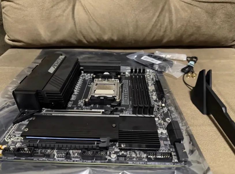 Placa mãe B650M aorus elite - Foto 2
