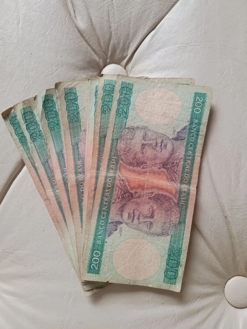 10 notas de 200 cruzeiros  - Foto 2