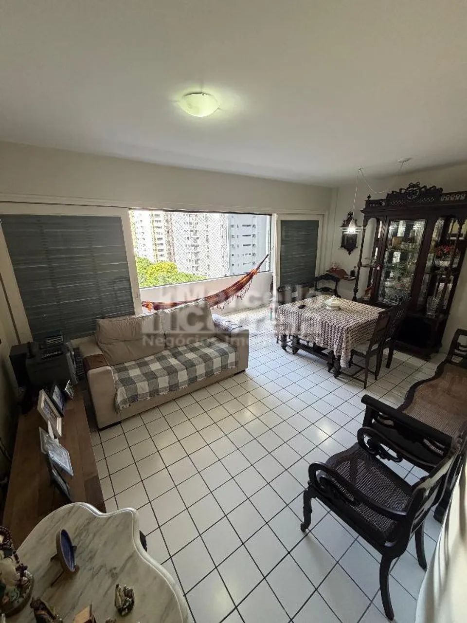 Apartamento de 92m² no bairro dos Aflitos