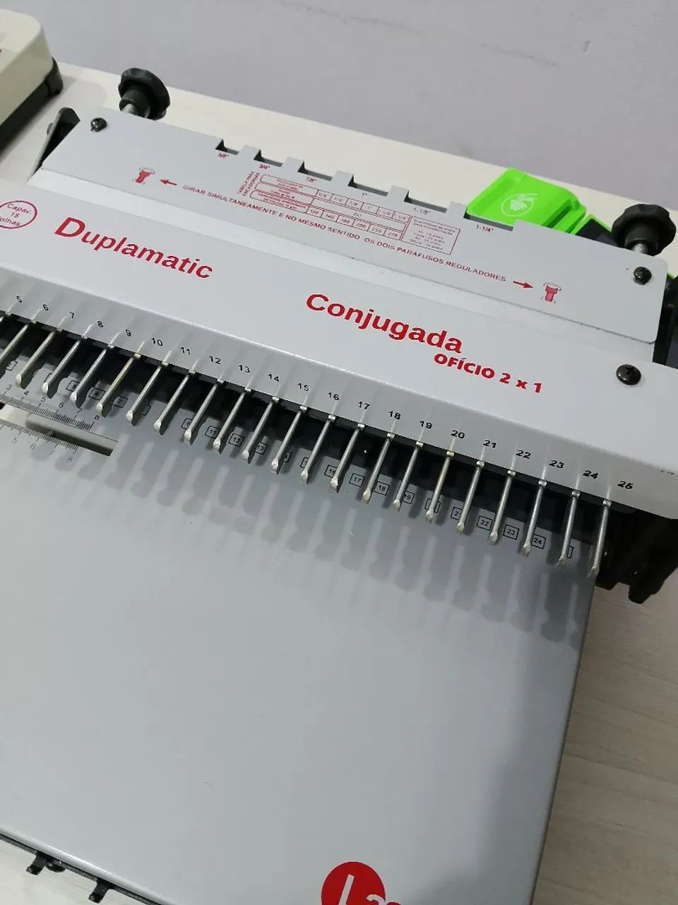 Encadernadora 2x1 Furo quadrado