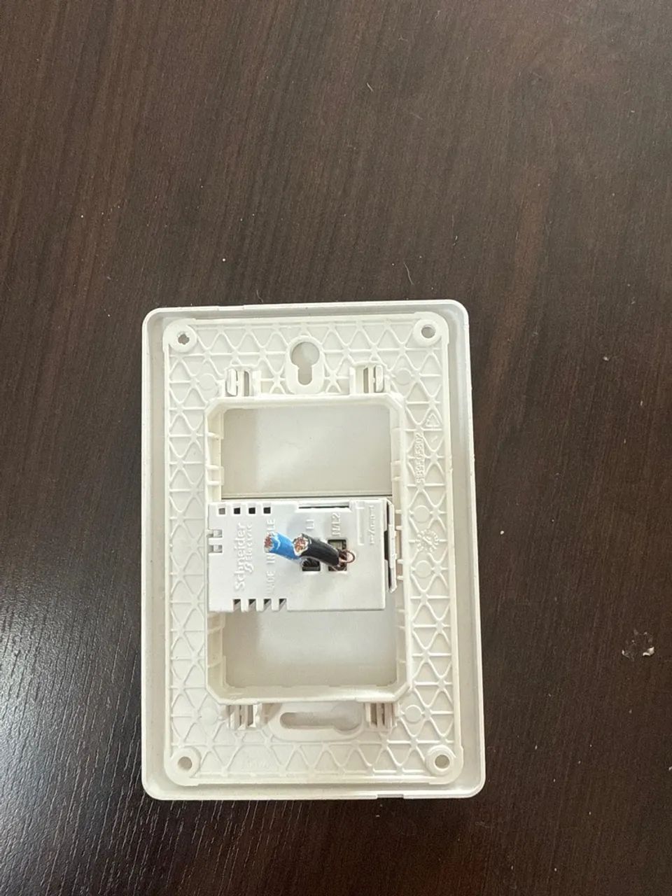 tomada de parede com USB - Foto 2