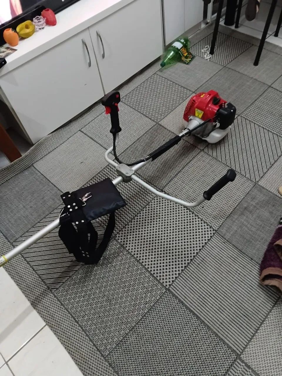 Vende-se roçadeira 