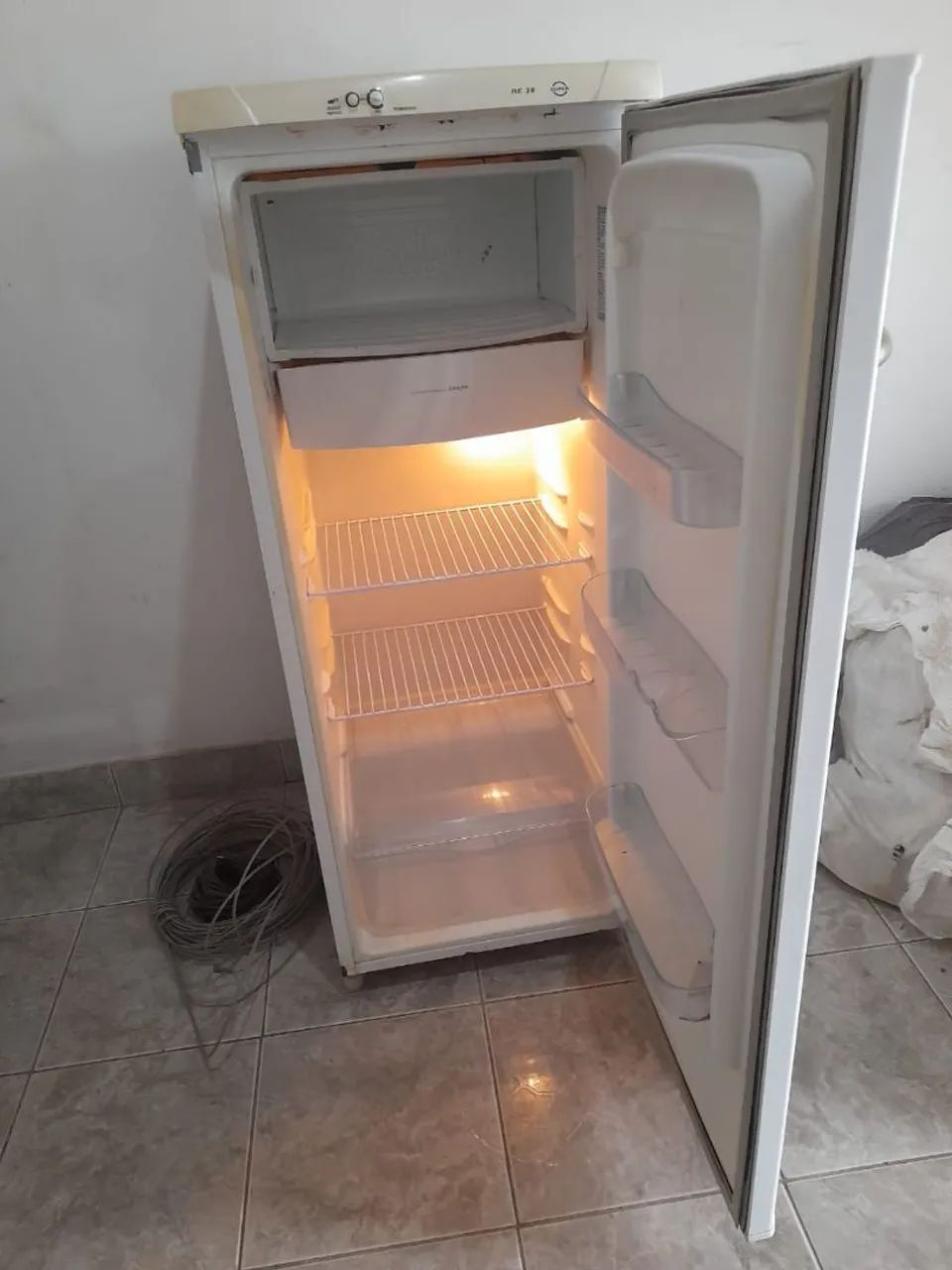 Geladeira Electrolux - Foto 2