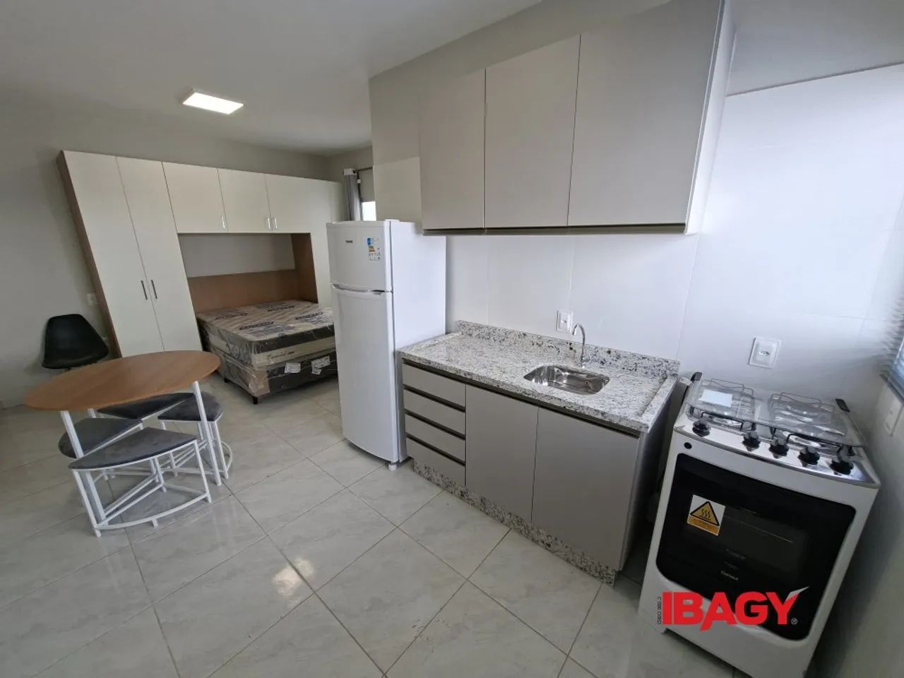 Excelente Kitnet 0 dormitório(s) em Jardim Eldorado - Palhoça - Foto 4