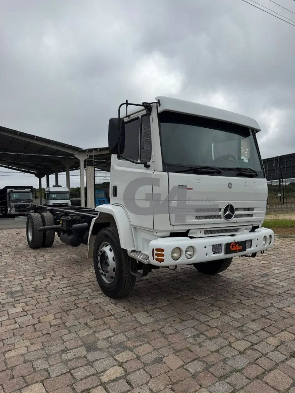 MB 1215 2002 - Foto 2