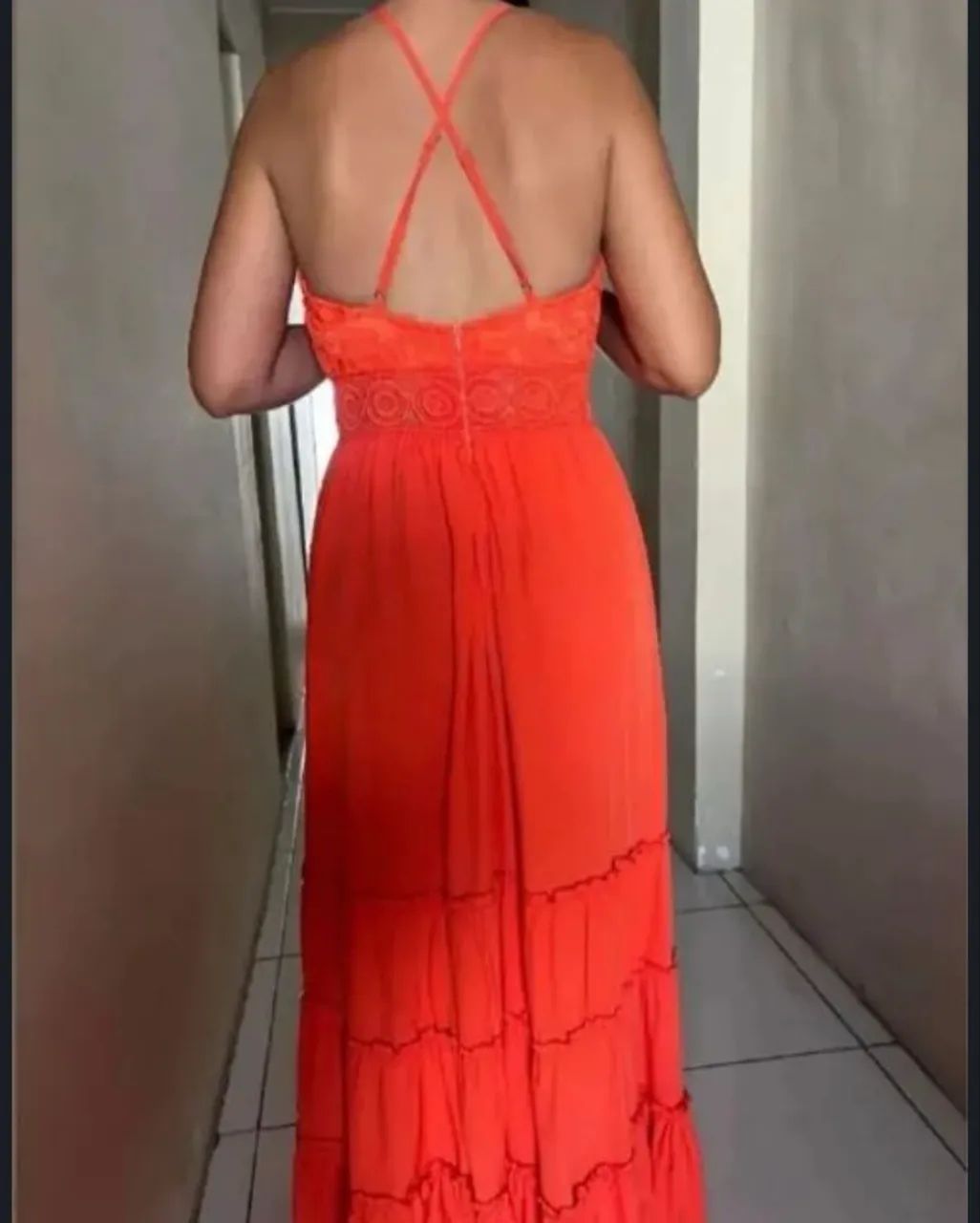 Vestido decotado com gripin  - Foto 3