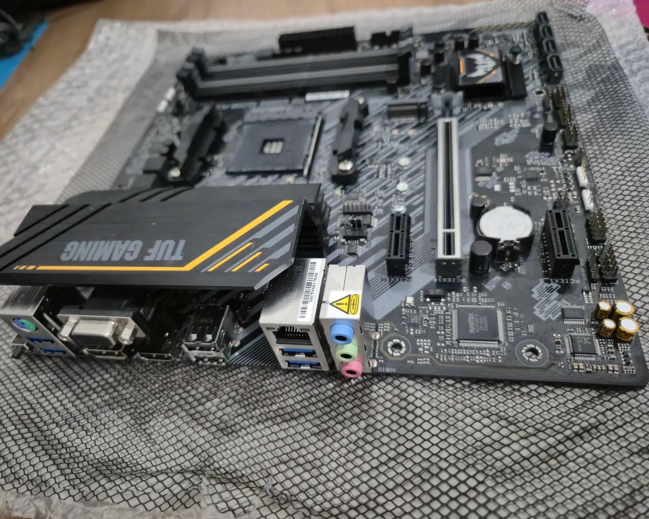 PLACA MÃE A520M TUF GAMING PLUS 2 - Foto 2