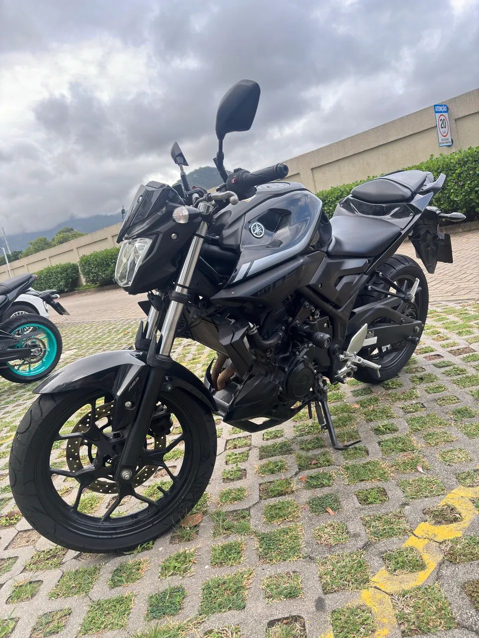 Yamaha MT-03 2020 ABS 13.500 KM - Foto 9