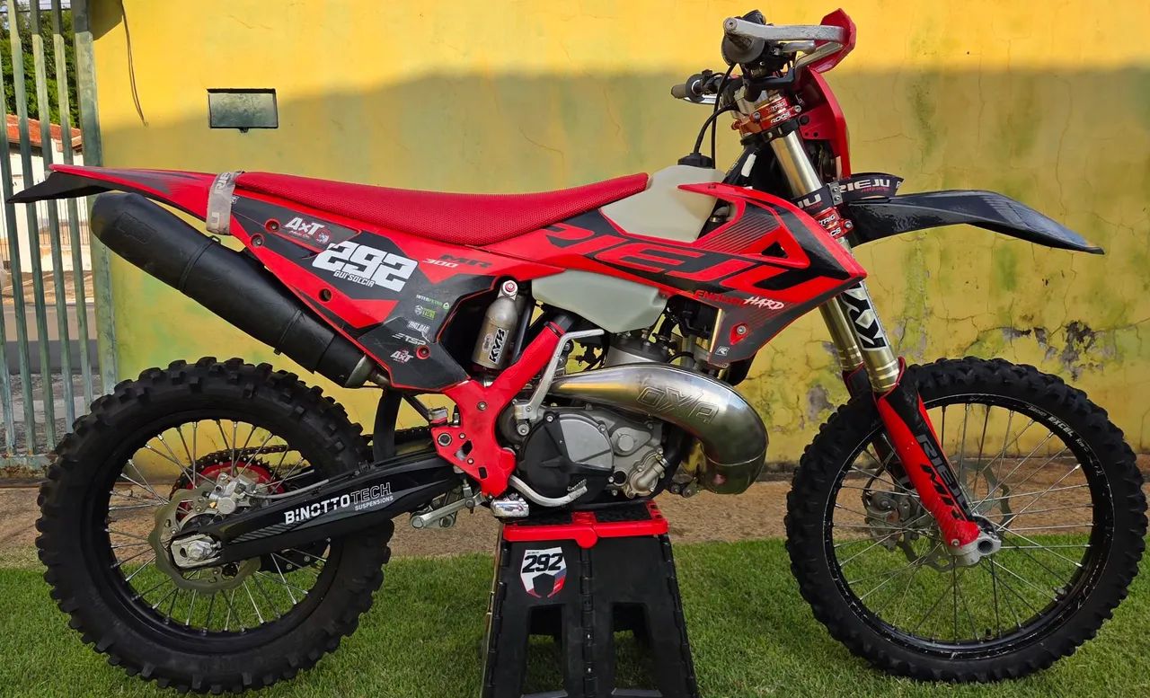 RIEJU ALFREDO GOMEZ 300