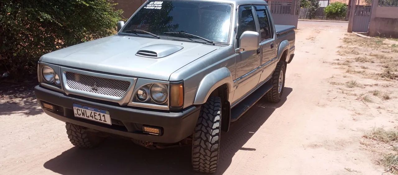Mitsubishi L200 L200 GLS 2.5 4X4 CD Diesel 2001