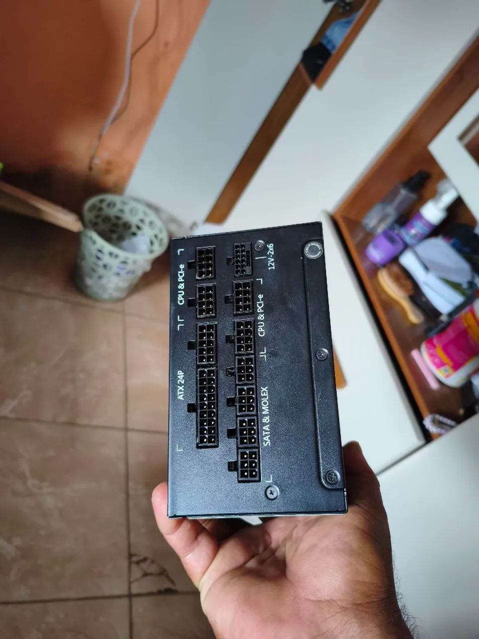 Fonte 1200w 80 plus Gold  - Foto 4