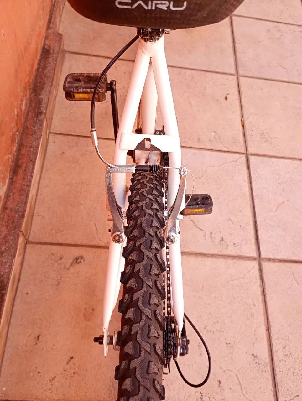 Bicicleta aro 26 com 18 marchas - Foto 5