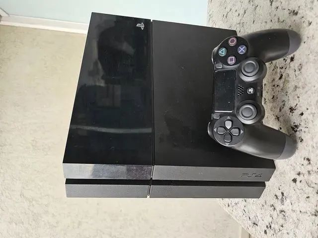 PS4 FAT