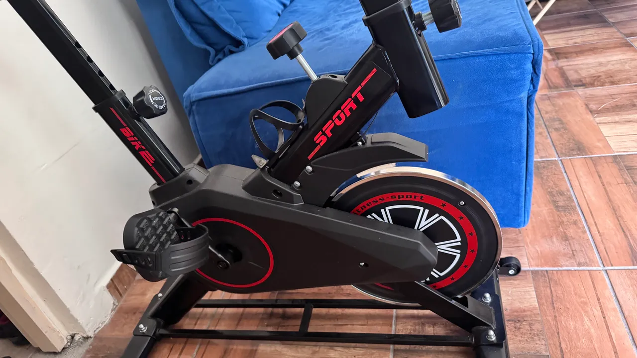 Vendo ou troco duas pelo preço de uma - Ciclismo - Vila Josefina