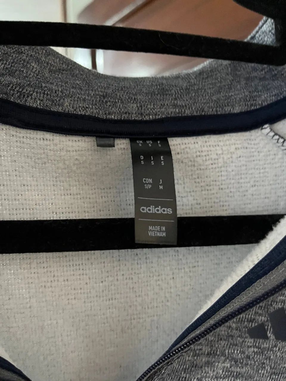  pulôver adidas cinza p  - Foto 3