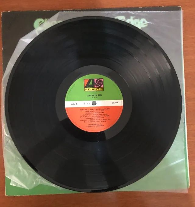 Disco de vinil da banda Yes. - Foto 2