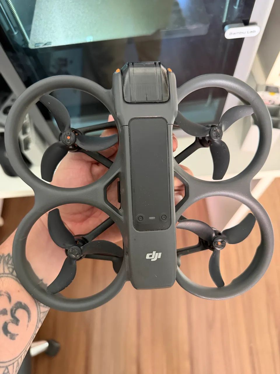 Drone Dji Avata 2 só aeronave + bateria  - Foto 3