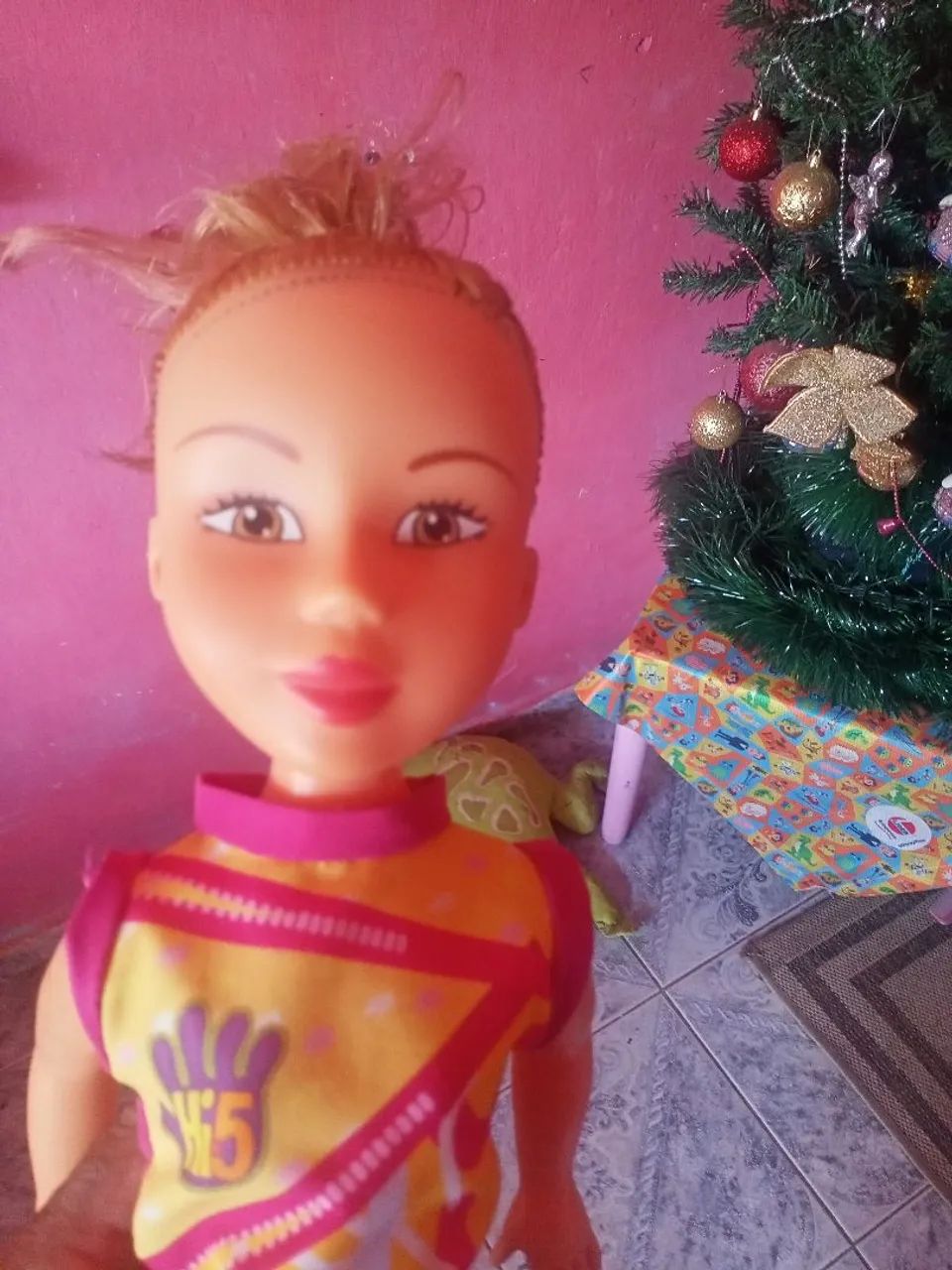 Boneca Hi5