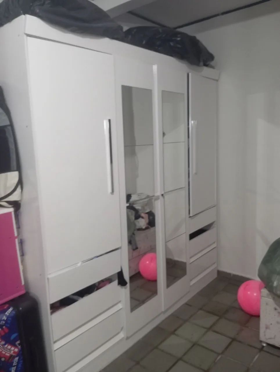 Guarda roupa casal 
