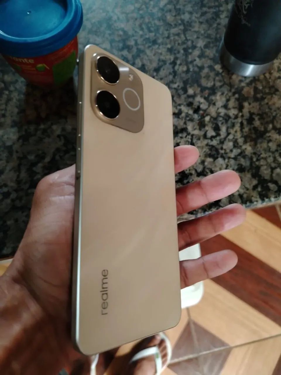 Vendo realme note 70 256 GB e 8 GB de RAM celular em ótimo estado bem conservado 
