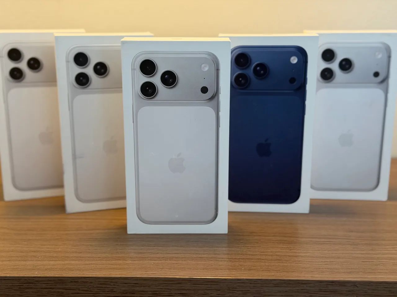 iPhone 17 Pro Max 256gb - Silver (Americano Lacrado) - Foto 2