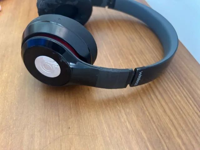 Beats solo 2 - para retirada de peças - Foto 3