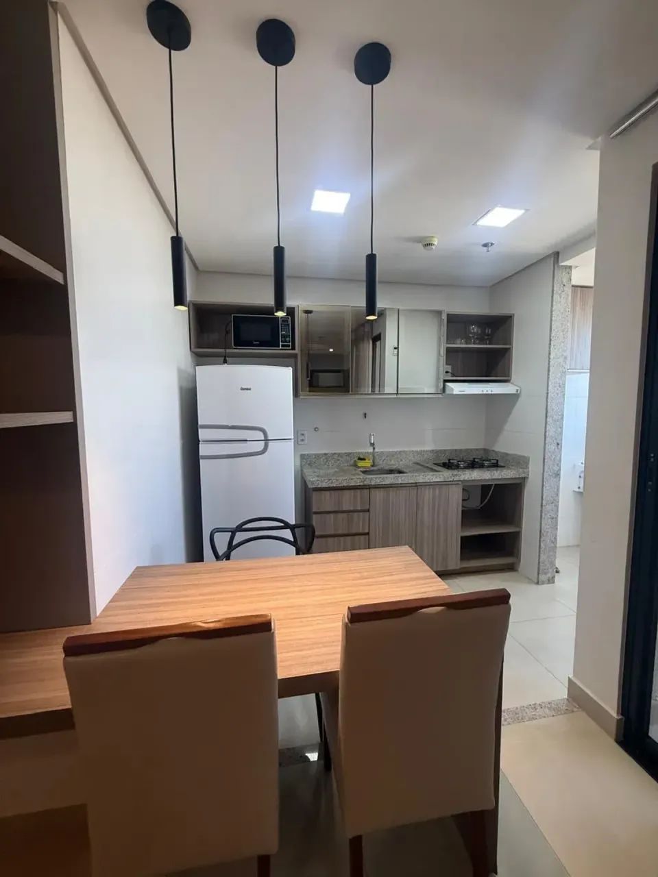 Alugo apartamento de 2/4 MOBILIADO no centro de Palmas - TO - Foto 2