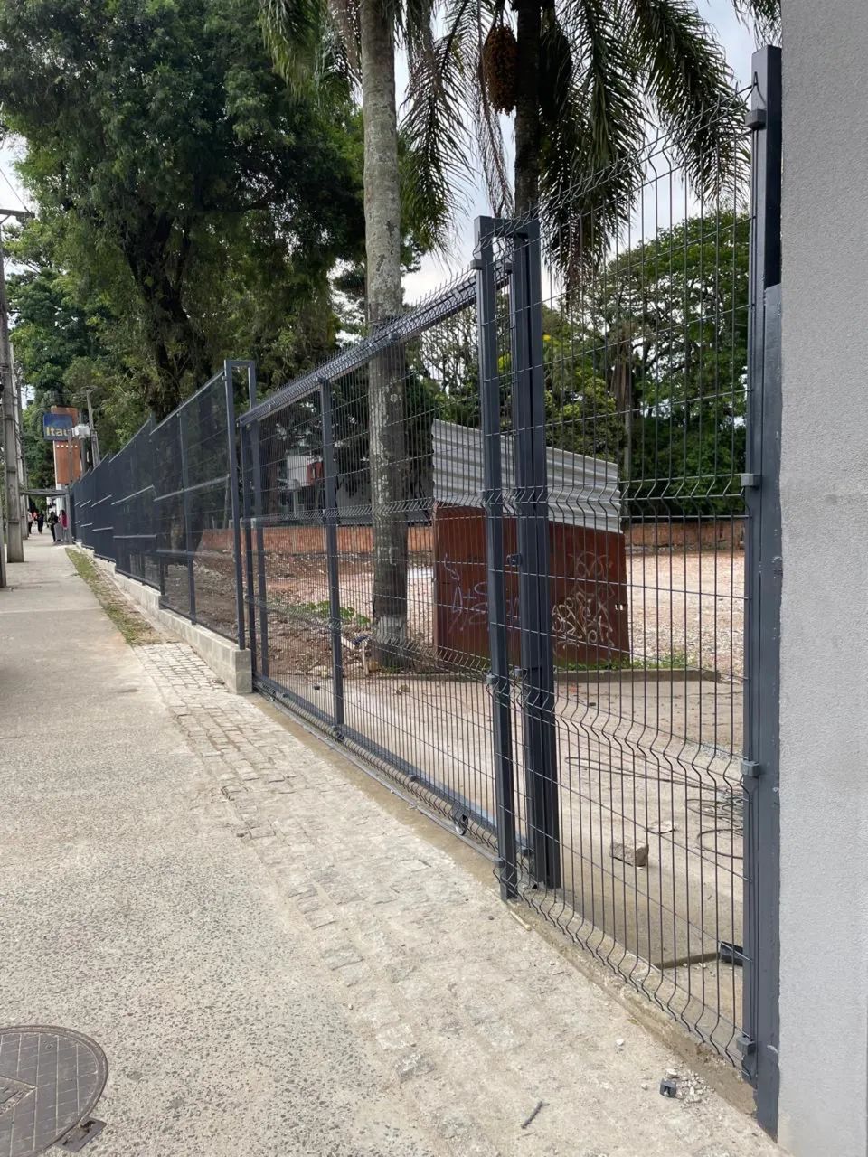 Gradil cercomtelas  439340786548756481