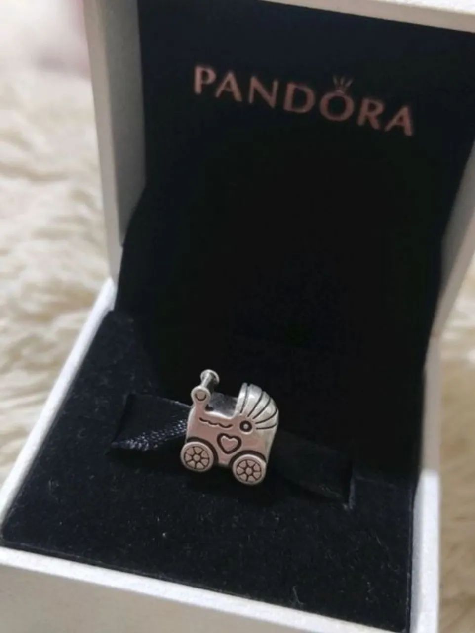 Charm carrinho de bebê - Pandora