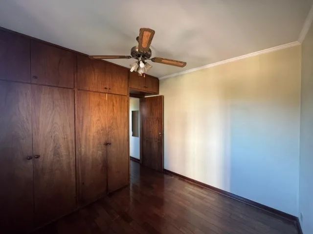 Apartamento com 2 dormitórios e sacada no centro de Piracicaba - Foto 4