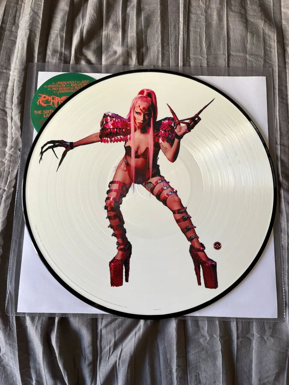 Lady Gaga Picture Disc Chromatica  - Foto 3