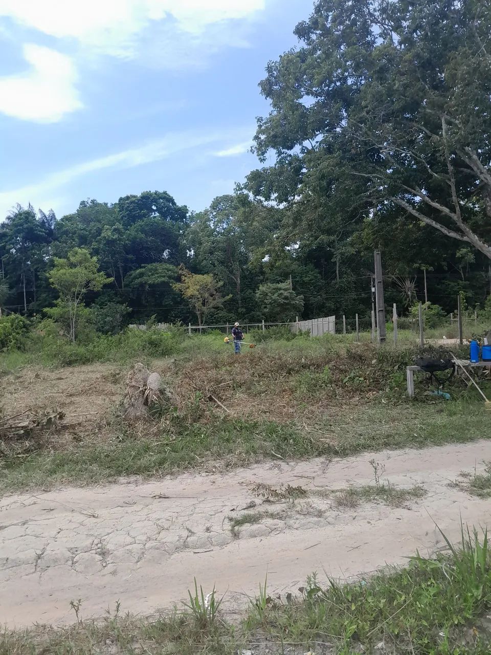 Vendo este terreno leia o anúncio 