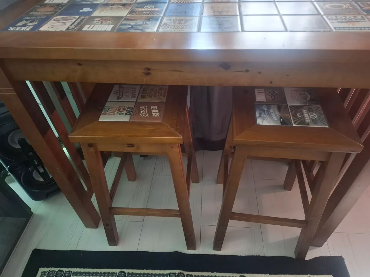 Mesa retro com 02 banqueta  - Foto 2