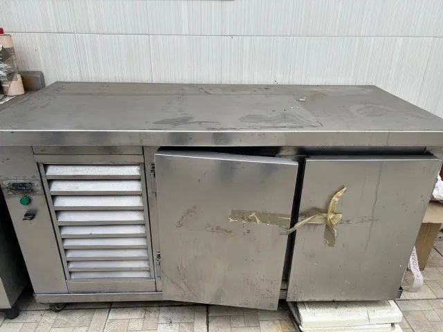 geladeira balcão horizontal inox 
